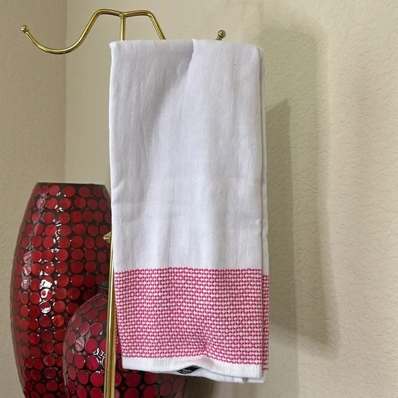 Kate Spade NWT 'Eat Cake for Breakfast' Towels - Set of 2 - Picture 3 of 6